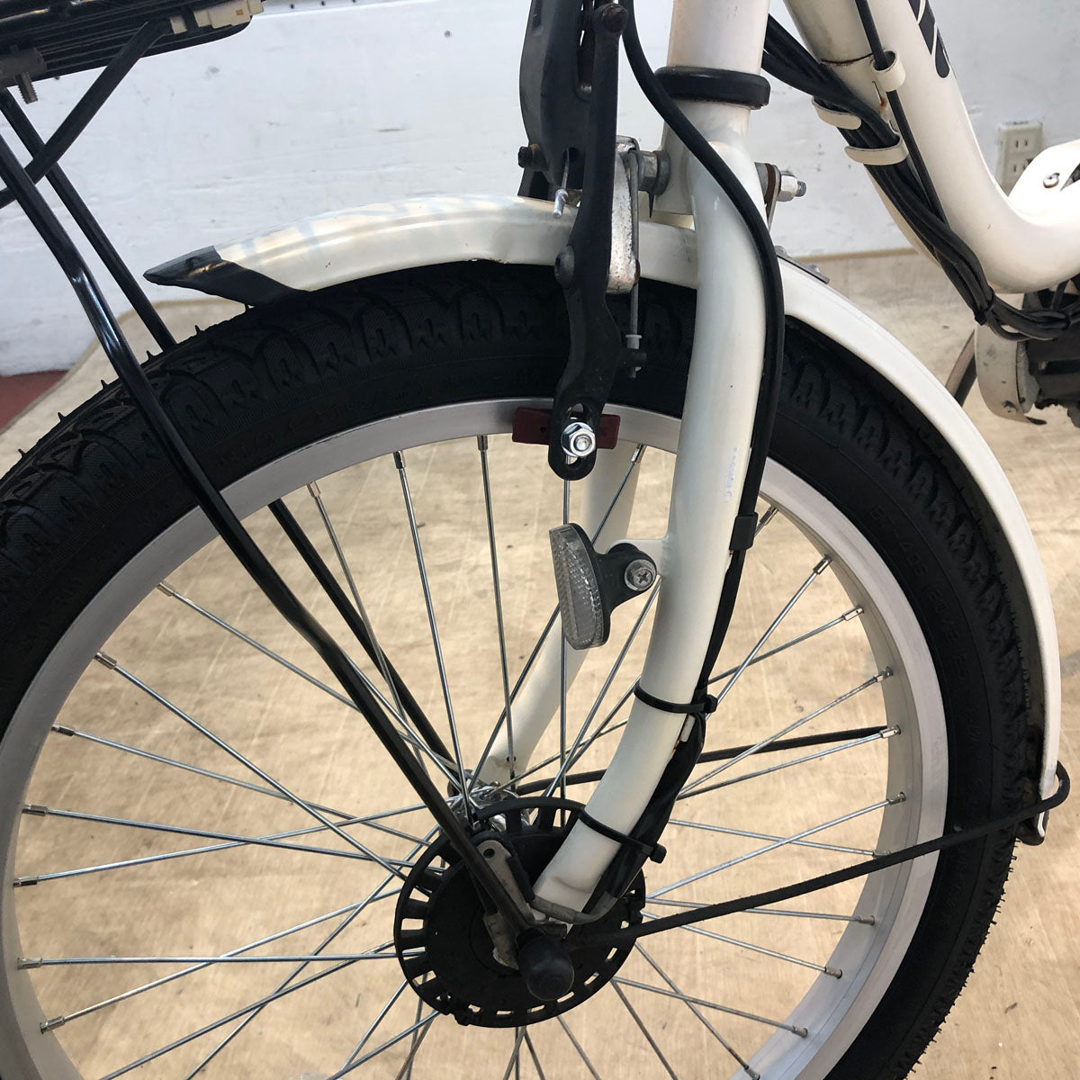 中古電動自転車 ブリヂストン bikke 2 e ビッケ ツー イー ホワイト 20インチ YD013 