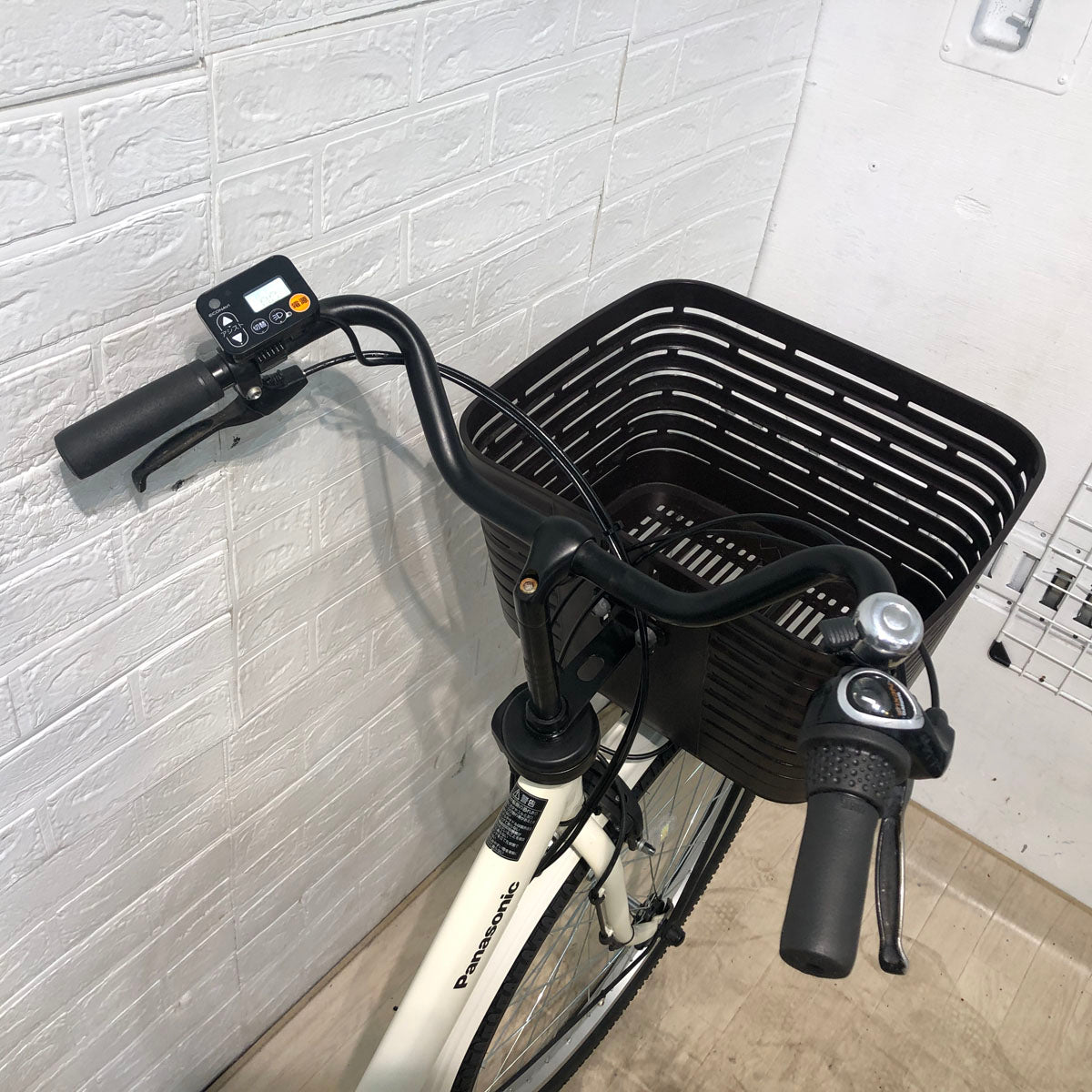 中古電動自転車 パナソニック ギュット アニーズ F DX ホワイト 26インチ YD014
