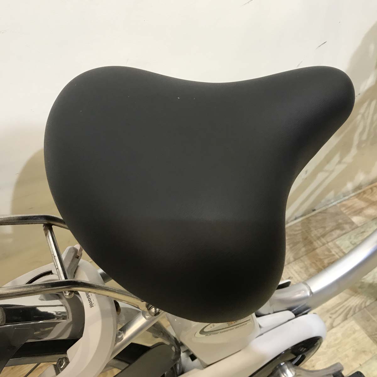 パナソニック ビビ NX シルバー 26インチ KB089 【中古車】