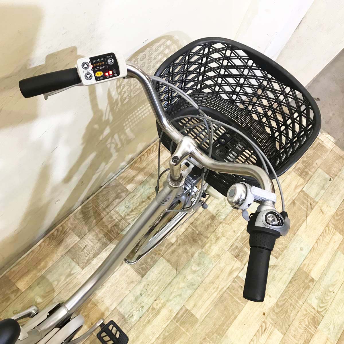 中古電動自転車 パナソニック ビビ NX シルバー 26インチ KB089