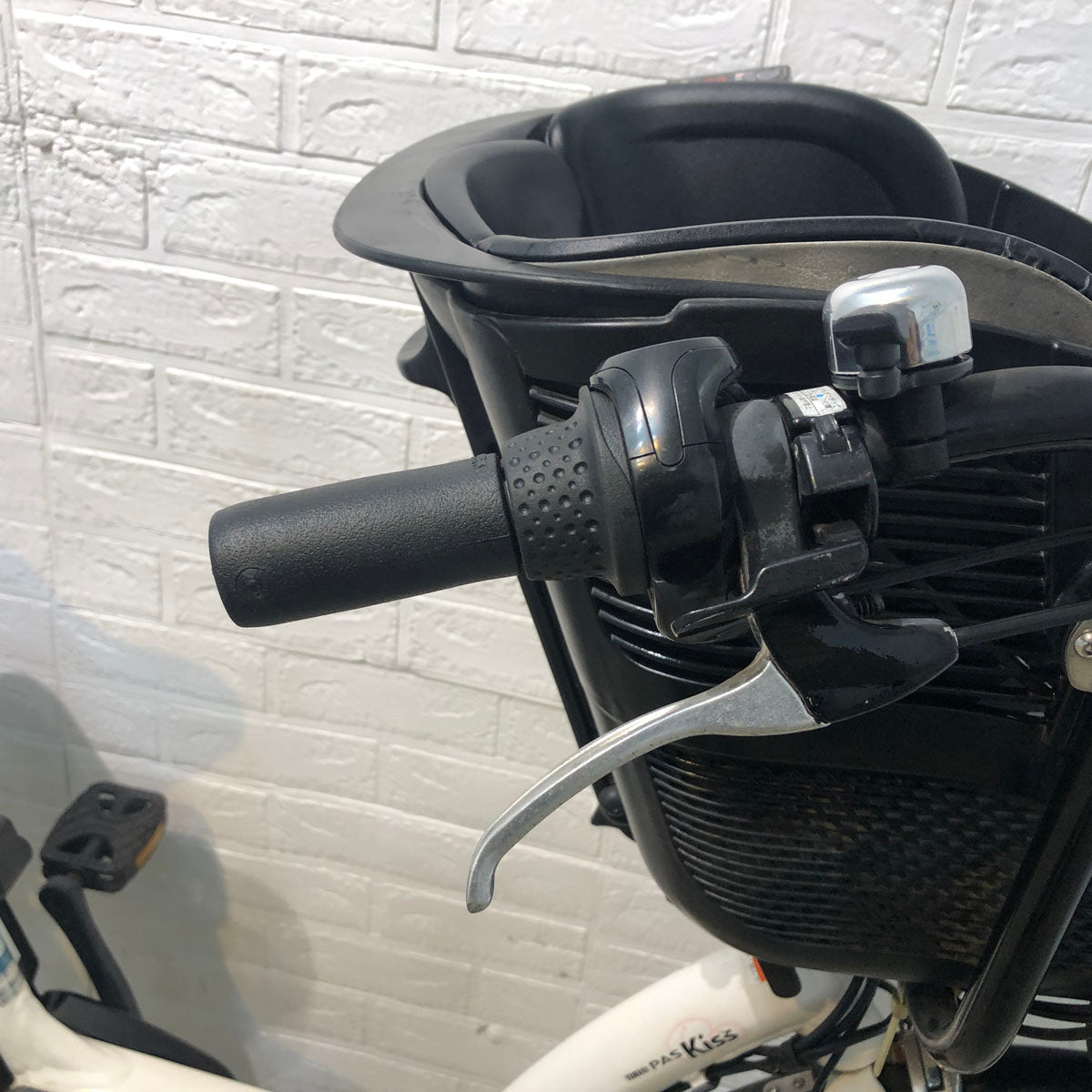 中古電動自転車 ヤマハ PAS Kiss パス キッス ホワイト 前22×後26インチ YD016