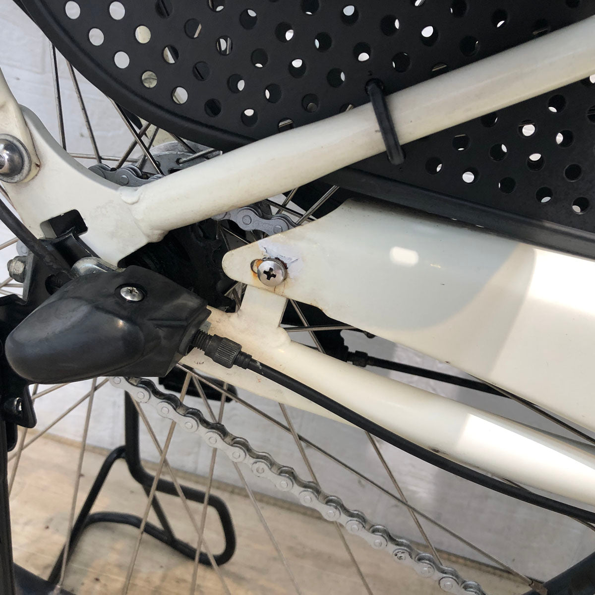 ブリヂストン HYDEE B ハイディ ビー ホワイト 26インチ YV090 【中古車】