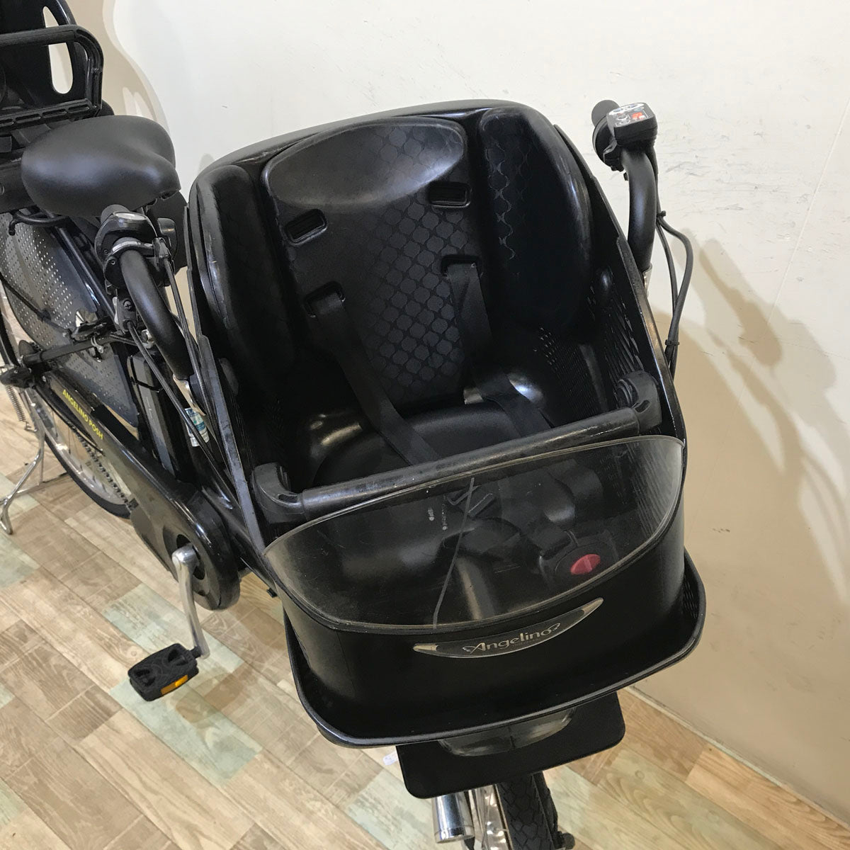 ブリヂストン アンジェリーノ POSH ブラック 前22×後26インチ KS104【中古車】