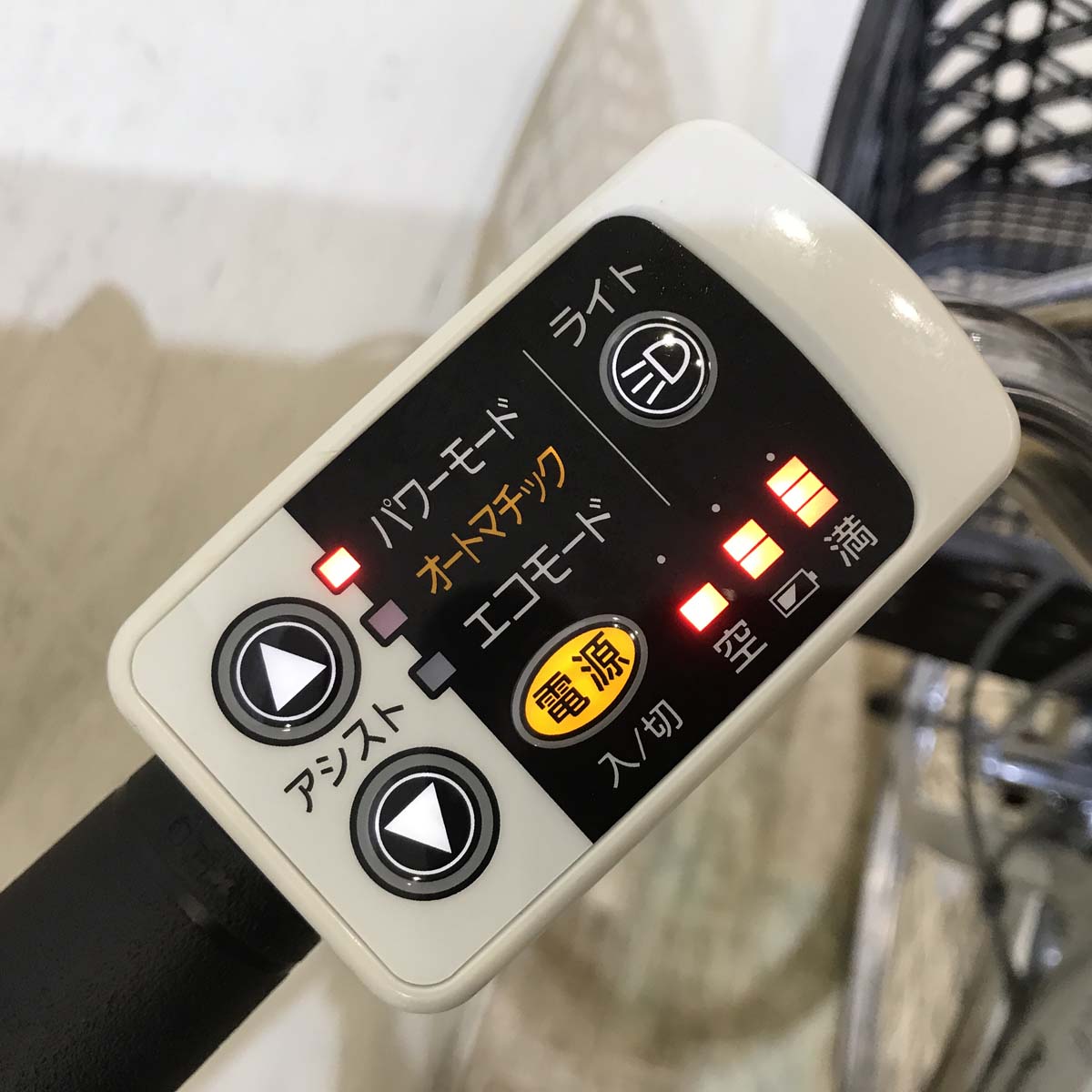 中古電動自転車 パナソニック ビビNX シルバー 26インチ KG100