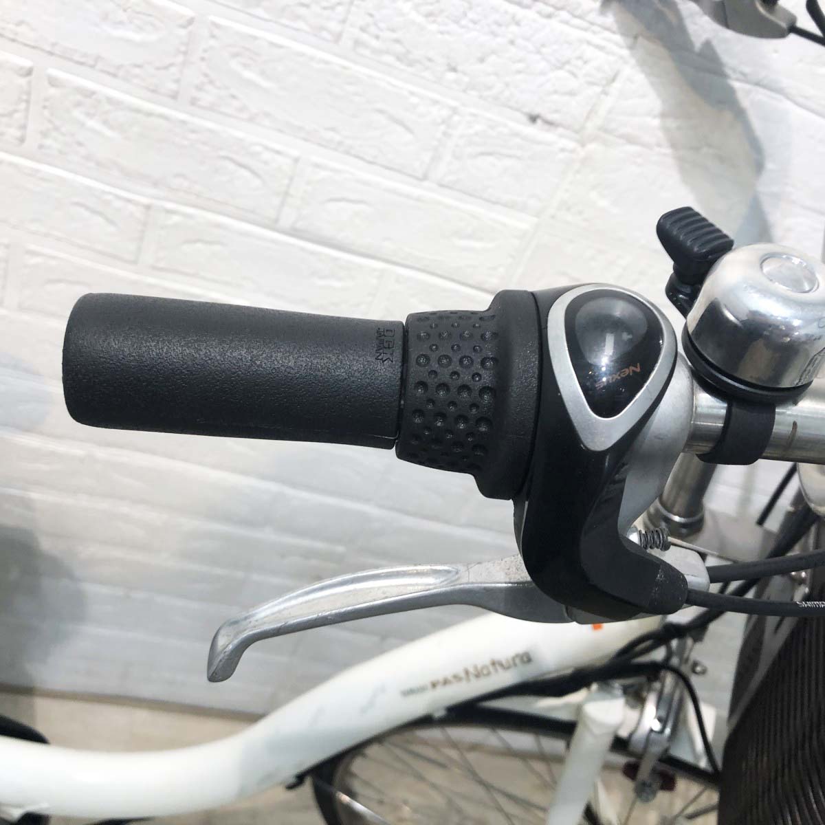 中古電動自転車 ヤマハ PAS ナチュラDX ホワイト 26インチ YI025