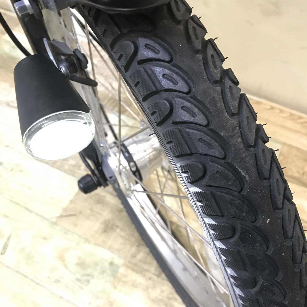 パナソニック ギュット ミニ DX ブラック 20インチ KB101【中古車】