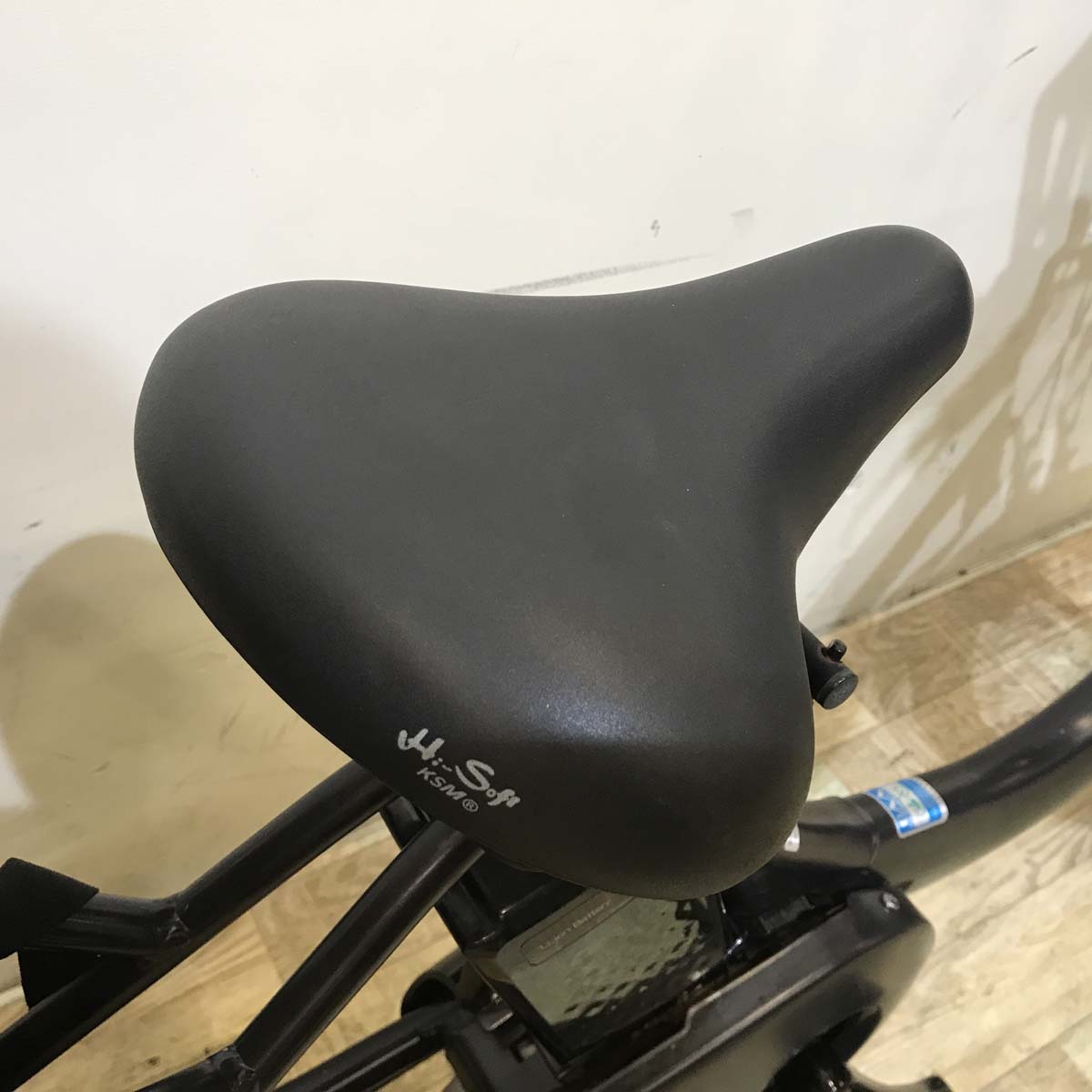 パナソニック ギュット クルーム R DX ブラック 20インチ KB102【中古車】