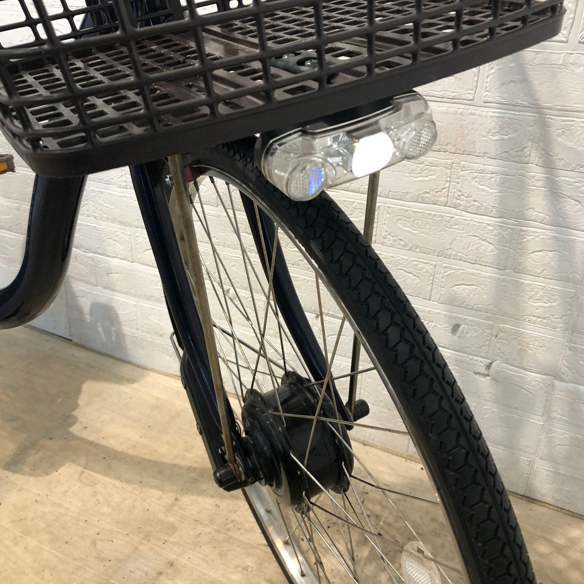 ブリヂストン フロンティア DX ネイビー 26インチ YV099 【中古車】