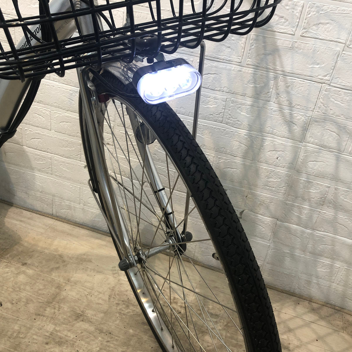 中古電動自転車 ブリヂストン アシスタ U DX シルバー 26インチ SR418Y