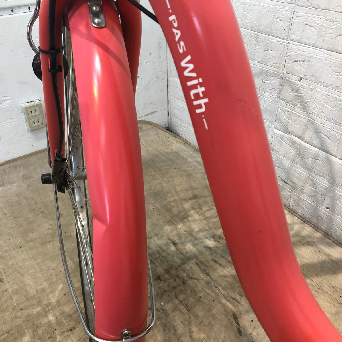 ヤマハ PAS With DX パス ウィズ DX コーラルレッド 26インチ YV100 【中古車】