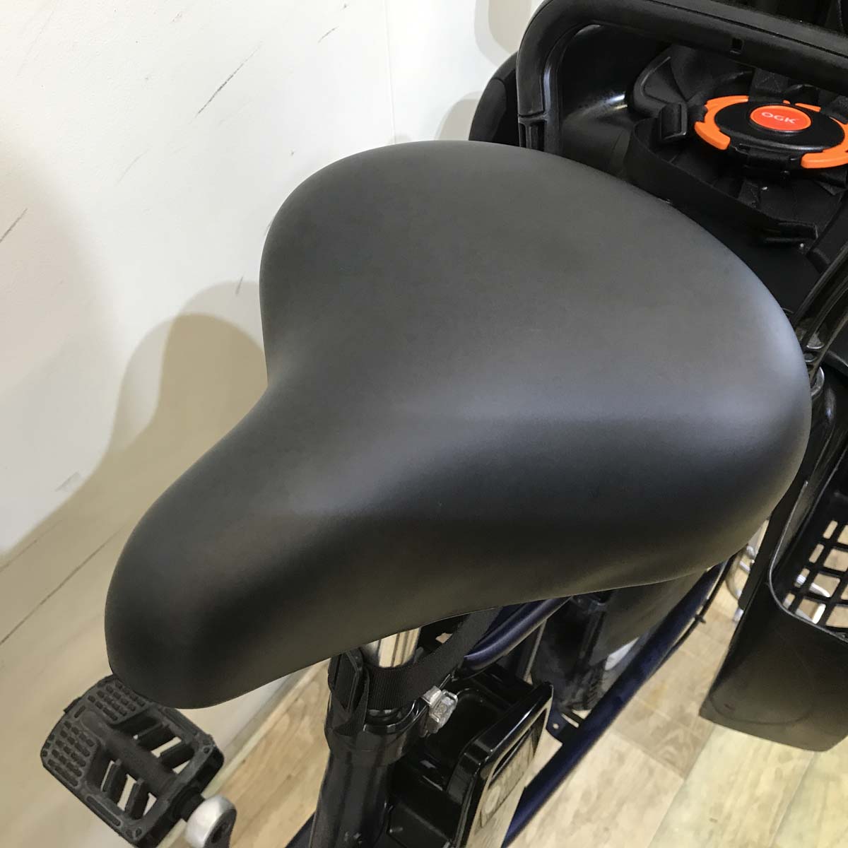 パナソニック ギュットミニDX ネイビー 20インチ KG105 【中古車】