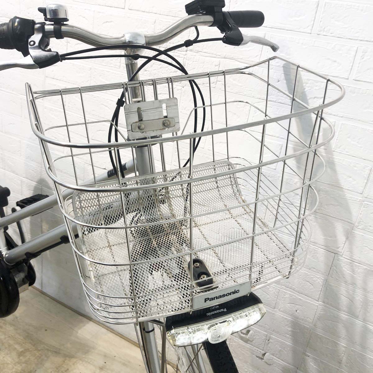 パナソニック ティモDX シルバー 27インチ YI031 【中古車】