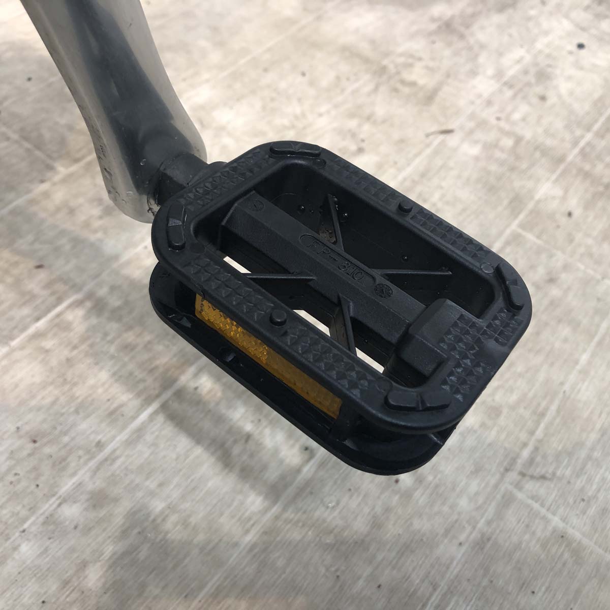 中古電動自転車 ブリヂストン アシスタ ロイヤル アイボリー 26インチ YD028 