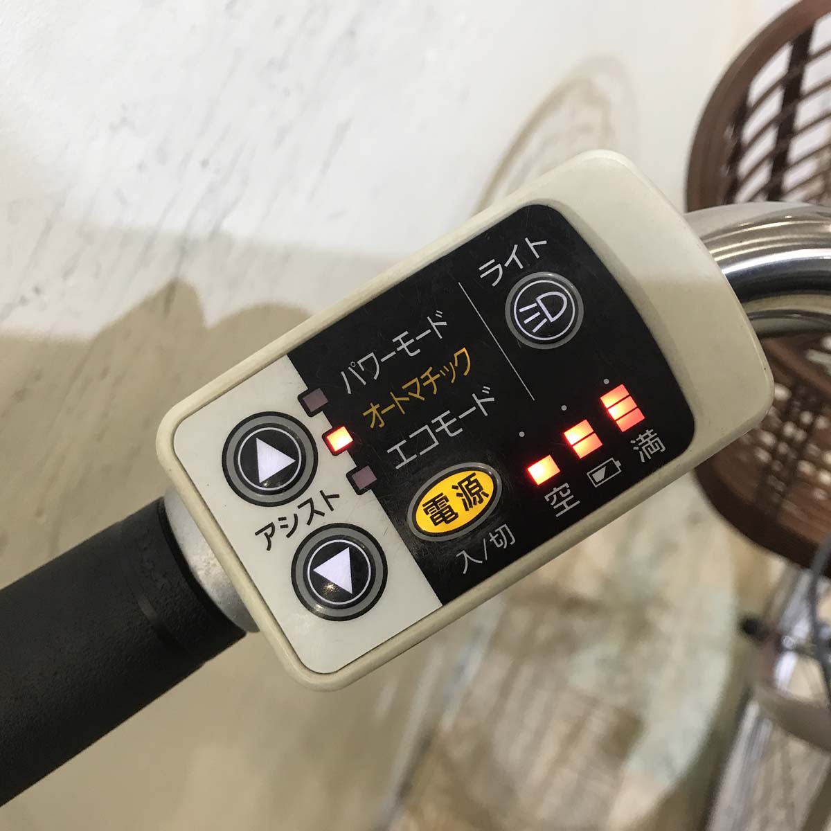 パナソニック ビビ NX ピンク 24インチ KS116  【中古車】