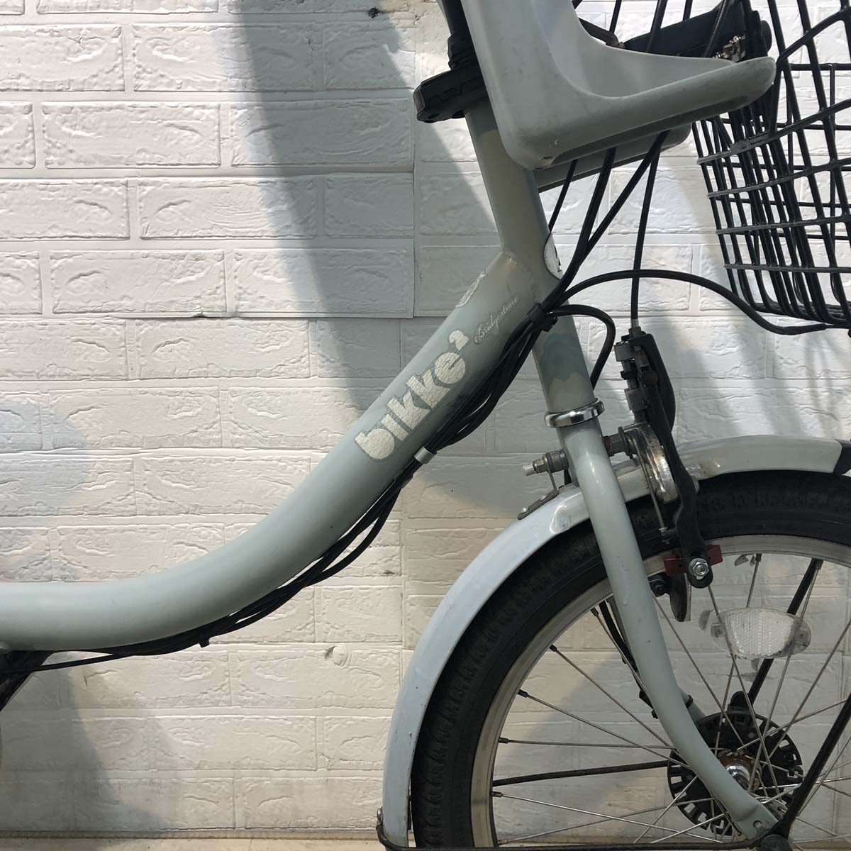 ブリヂストン bikke 2 e ビッケ ツー イー グレー 20インチ YD031 【中古車】