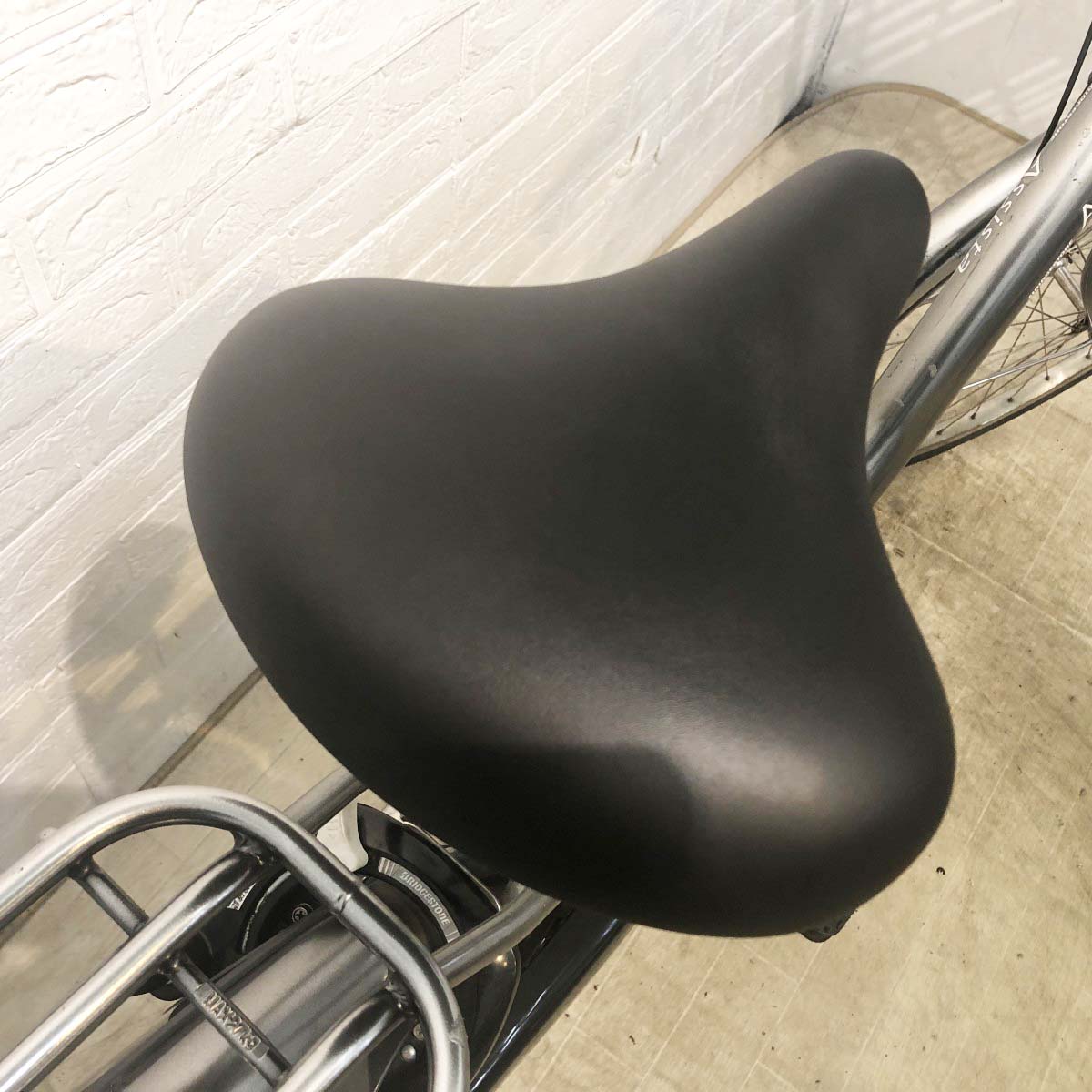 中古電動自転車 ブリヂストン アシスタファイン シルバー 26インチ YI036