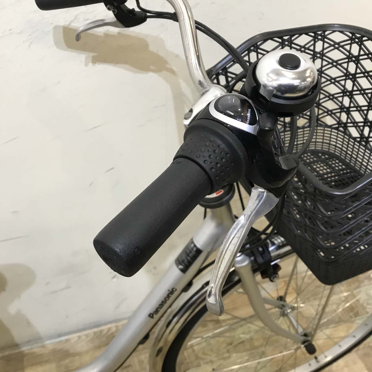 中古電動自転車  パナソニック ビビ TX シルバー 26インチ KB110