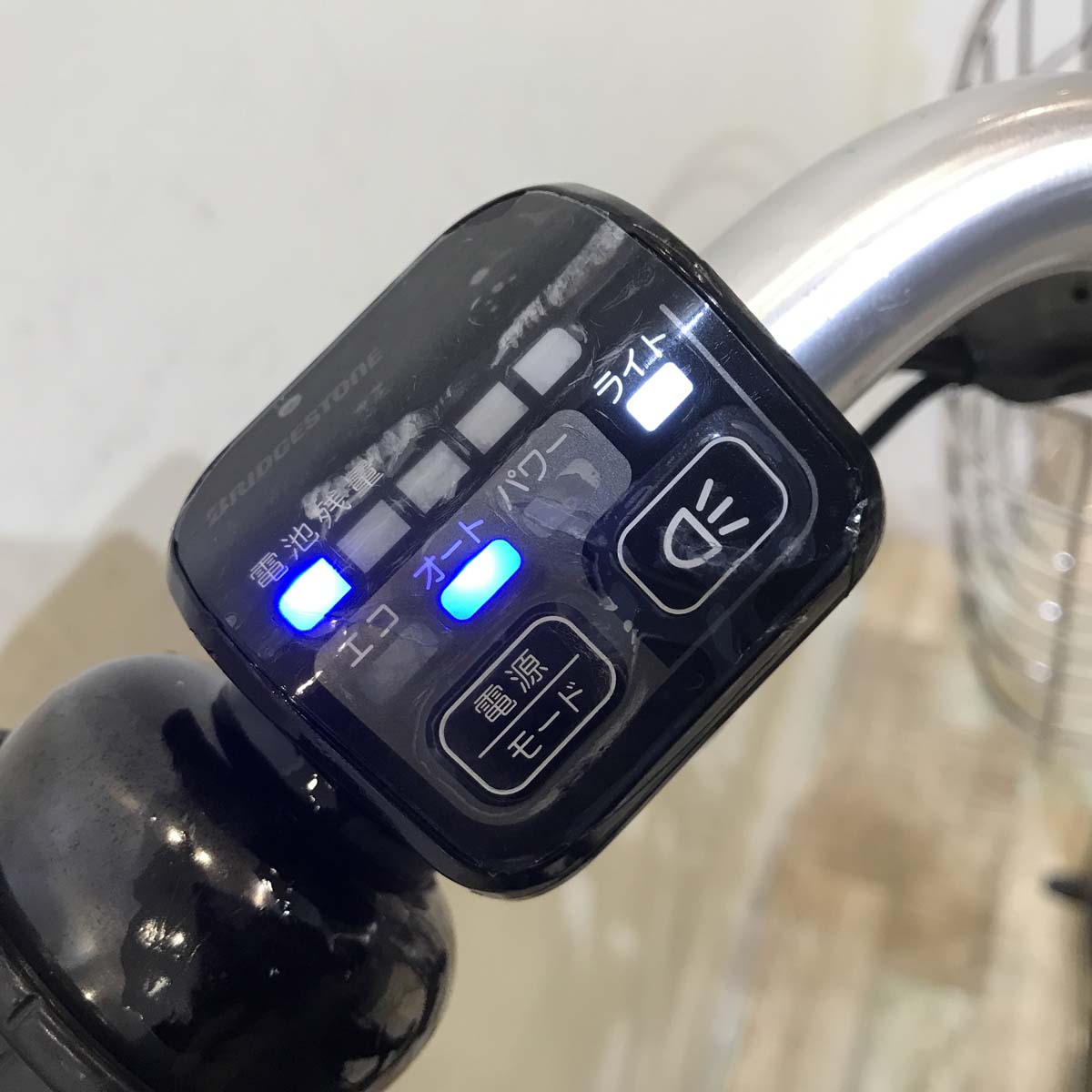 ブリヂストン フロンティア ブラウン 26インチ KX047  【中古車】