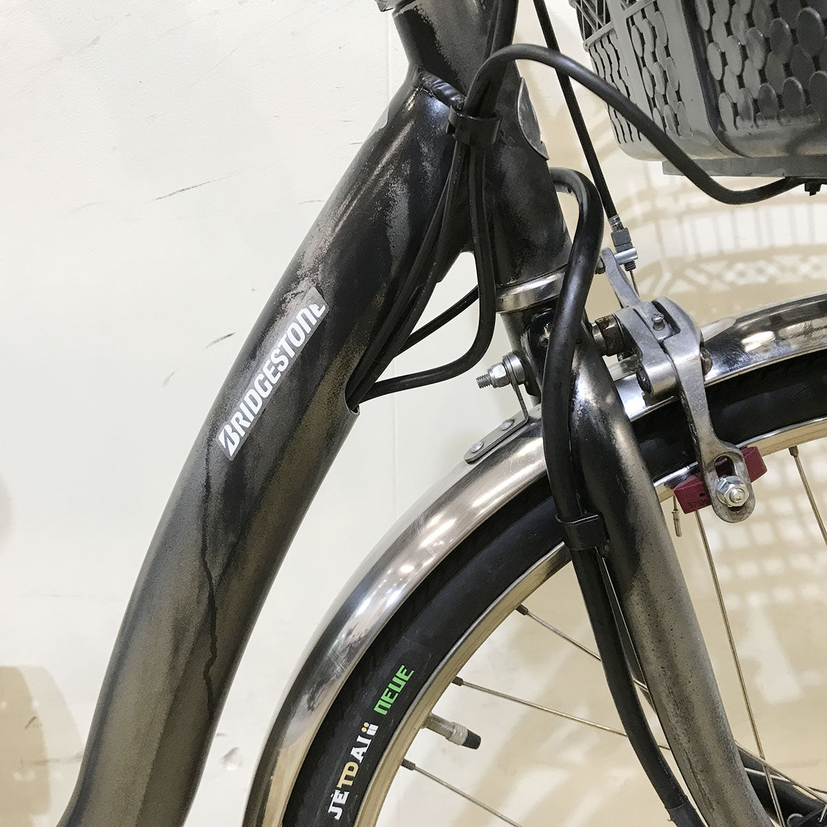 中古電動自転車 ブリヂストン フロンティア シルバー 26インチ KG115