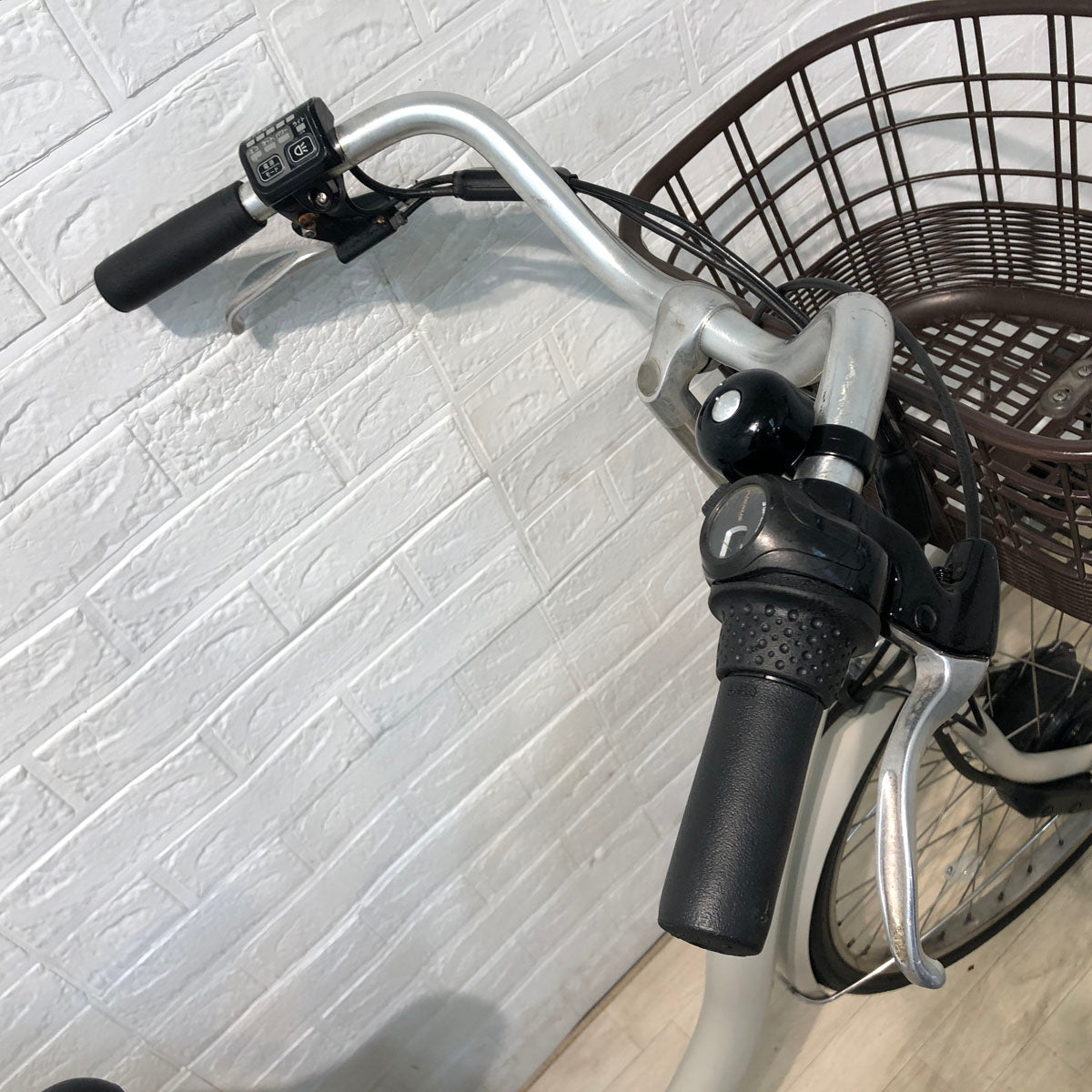 電動自転車 ブリヂストン フロンティア DX ベージュ 26インチ YV111 【中古車】