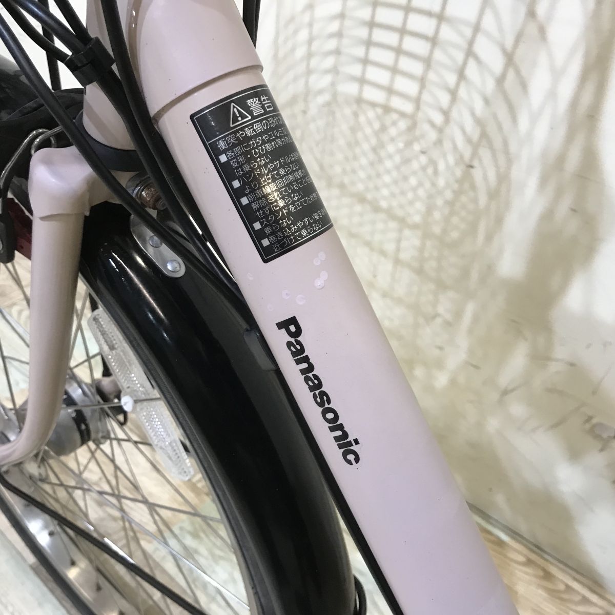パナソニック ギュットステージ ピンク 22インチ KG116 【中古車】