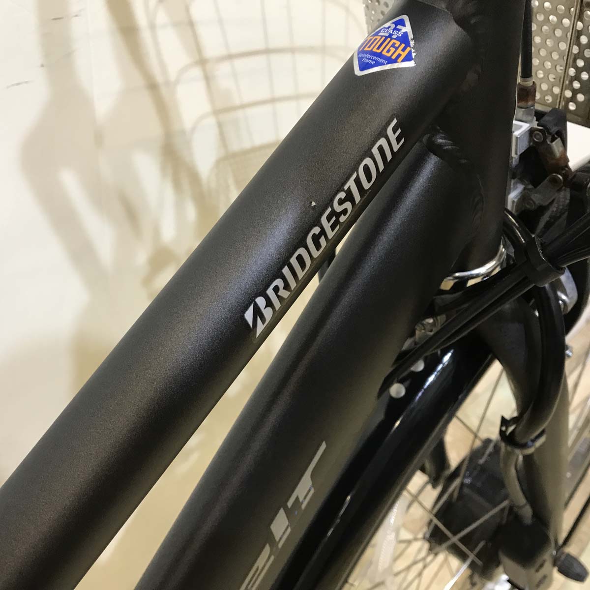 中古電動自転車 ブリヂストン アルベルト e ブラック 27インチ KB117