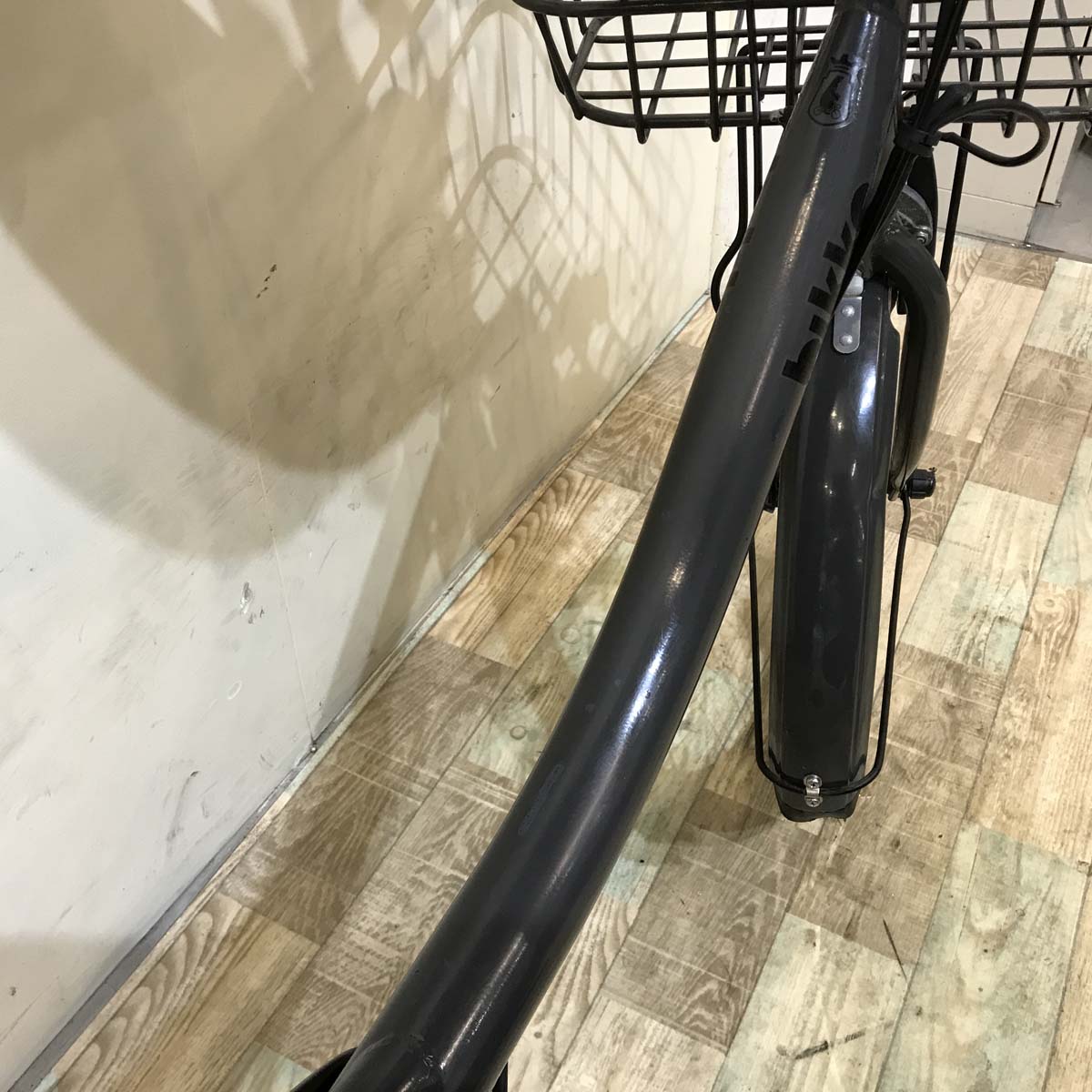ブリヂストン bikke MOB e ビッケ モブ イー グレー 20インチ KX052【中古車】
