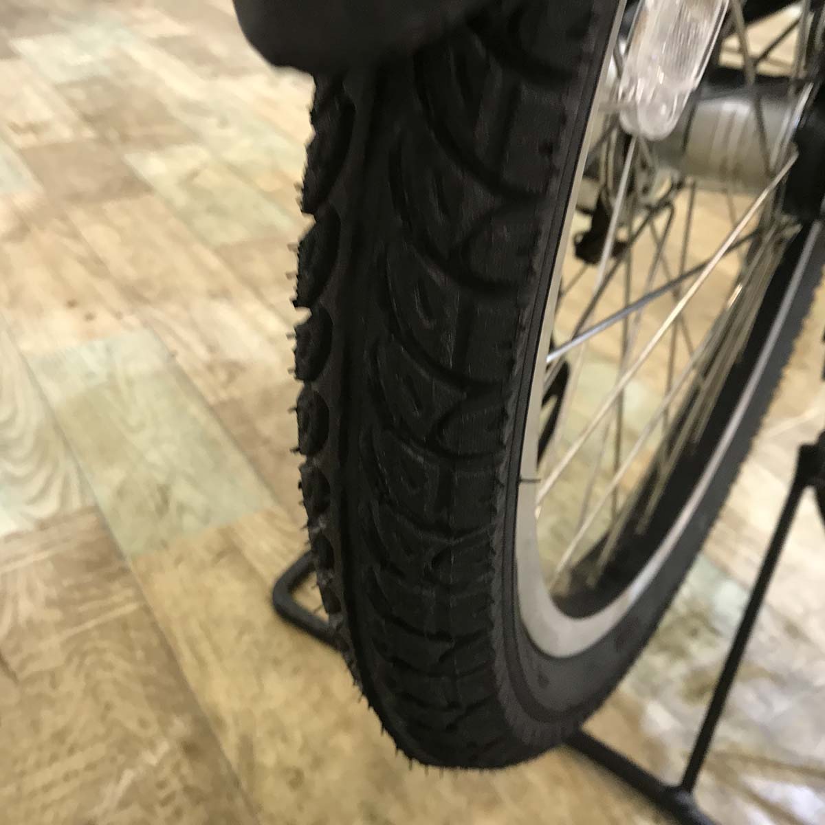 ブリヂストン bikke MOB e ビッケ モブ イー グレー 20インチ KX052【中古車】
