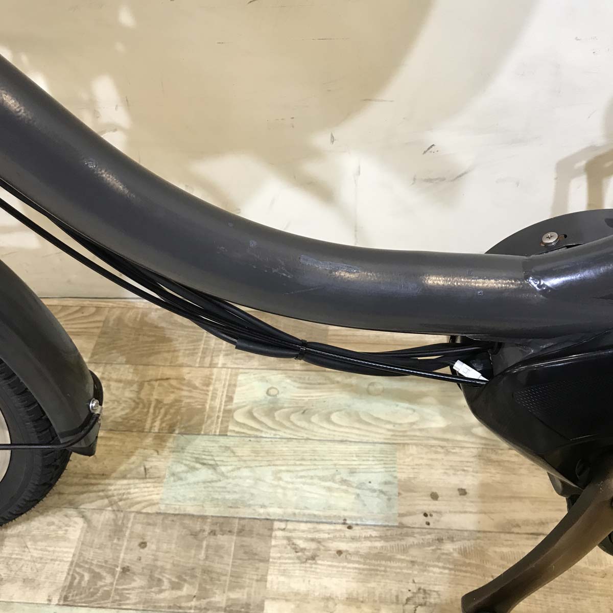 ブリヂストン bikke MOB e ビッケ モブ イー グレー 20インチ KX052【中古車】