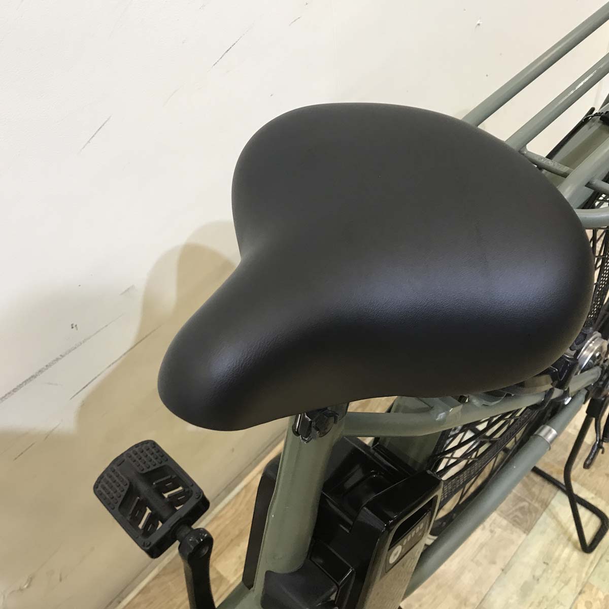 パナソニック ティモ S カーキ 26インチ KC001 【中古車】