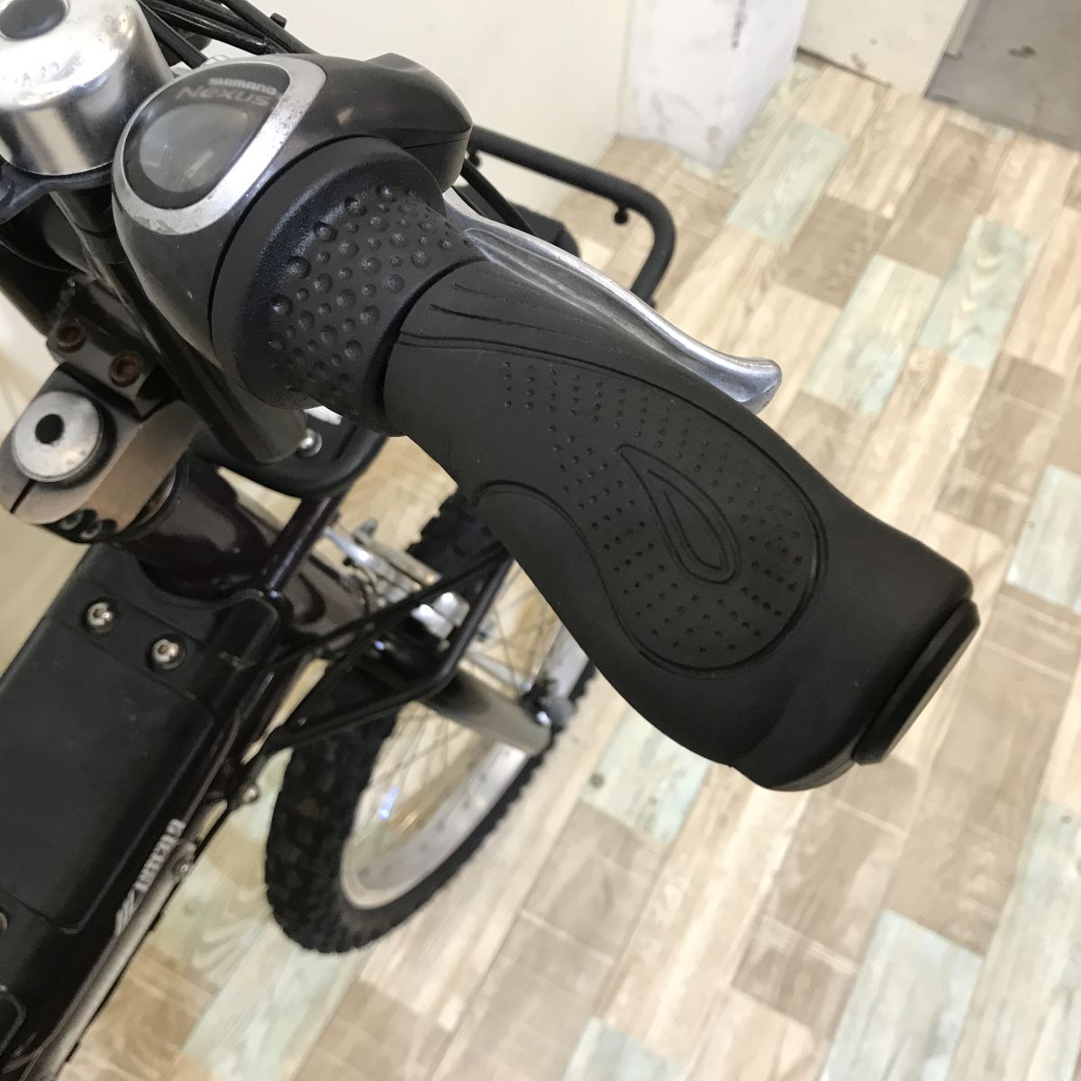 パナソニック EZ ブラウン 20インチ KG120 【中古車】