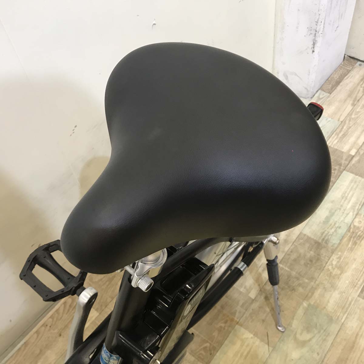 パナソニック J コンセプト ブラック 20インチ KC003 【中古車】