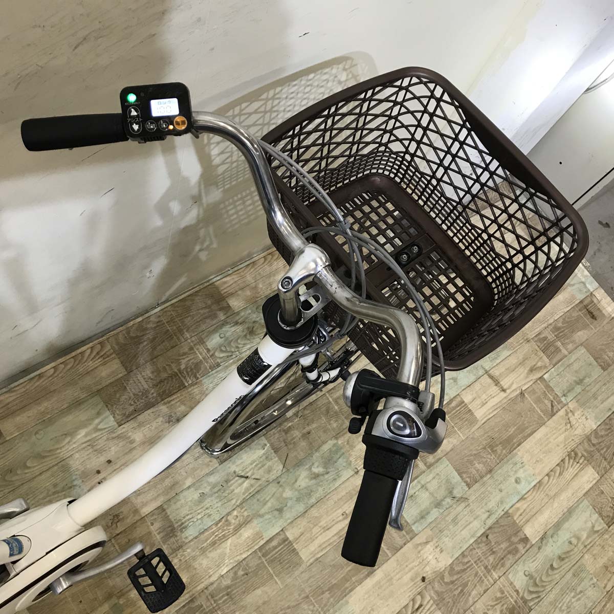 パナソニック ビビ DX ホワイト 24インチ KX056【中古車】