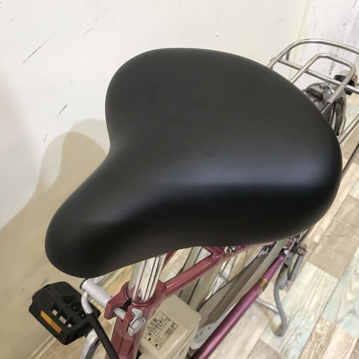 パナソニック ビビ ライトU ピンク 24インチ KG121 【中古車】