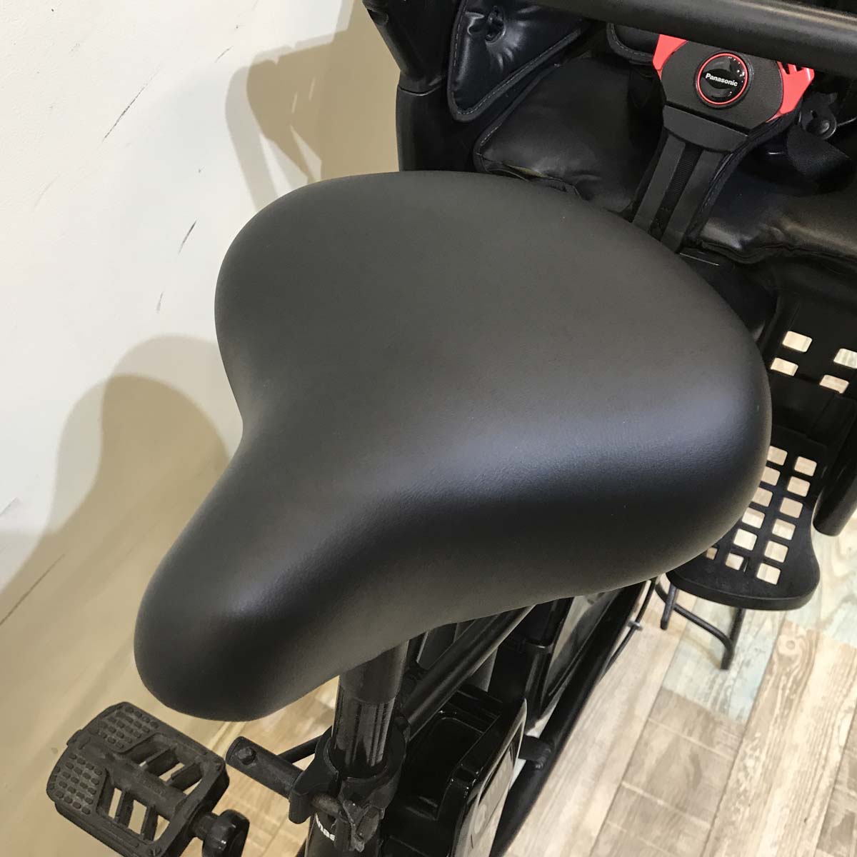 パナソニック ギュット アニーズ ブラック 20インチ KG122 【中古車】