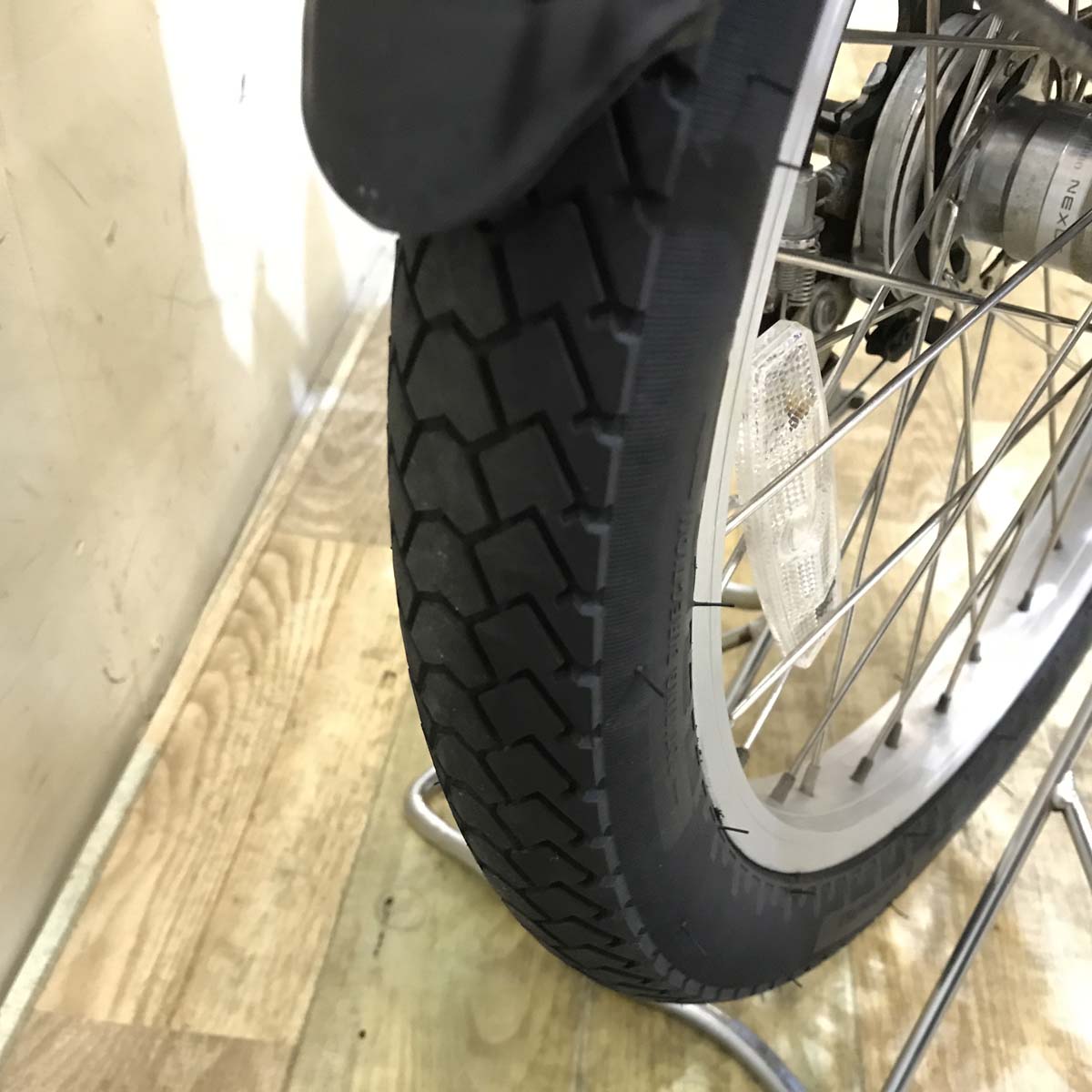 パナソニック ギュット ミニ DX カーキ 20インチ KC007【中古車】