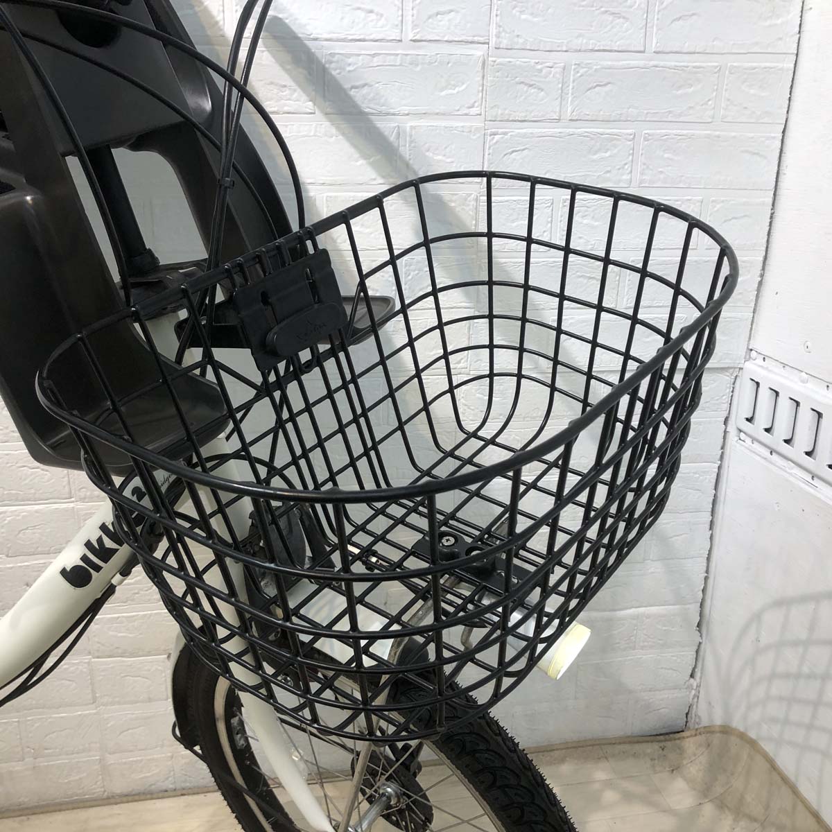 中古電動自転車 ブリヂストン bikke 2 e ビッケ ツー イー ホワイト 20インチ YD049  
