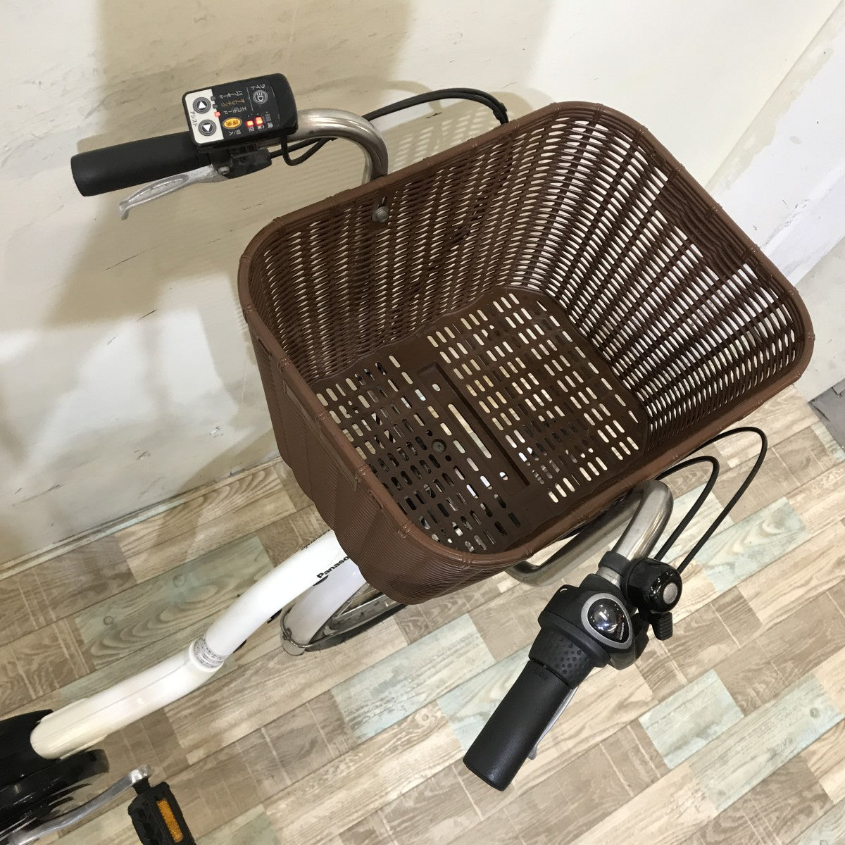 パナソニック ギュットミニ ホワイト 20インチ KH002 【中古車】