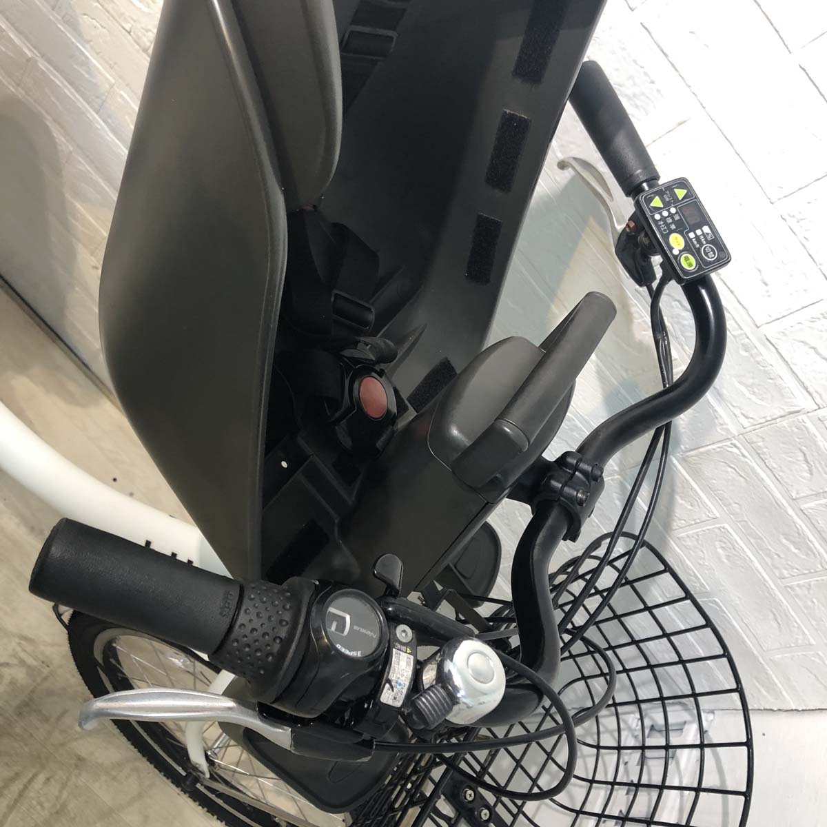 ブリヂストン bikke 2 e ビッケ ツー イー ホワイト 20インチ YD049  【中古車】