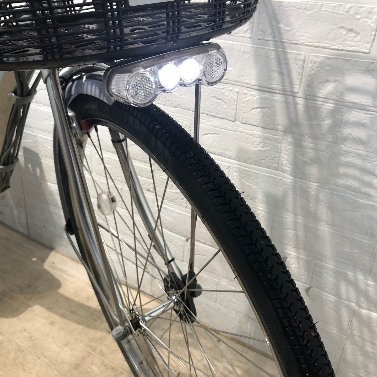ブリヂストン アシスタ プラス シルバー 26インチ YQ107 【中古車】