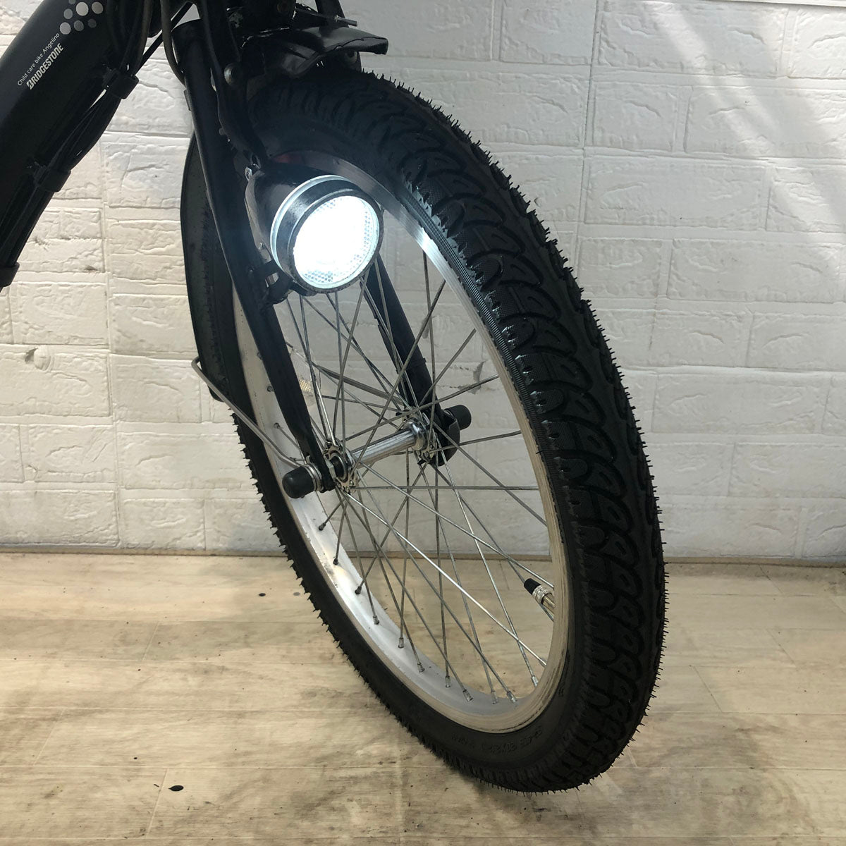 中古電動自転車 ブリヂストン アンジェリーノ プティット e ブラック 20インチ YD053