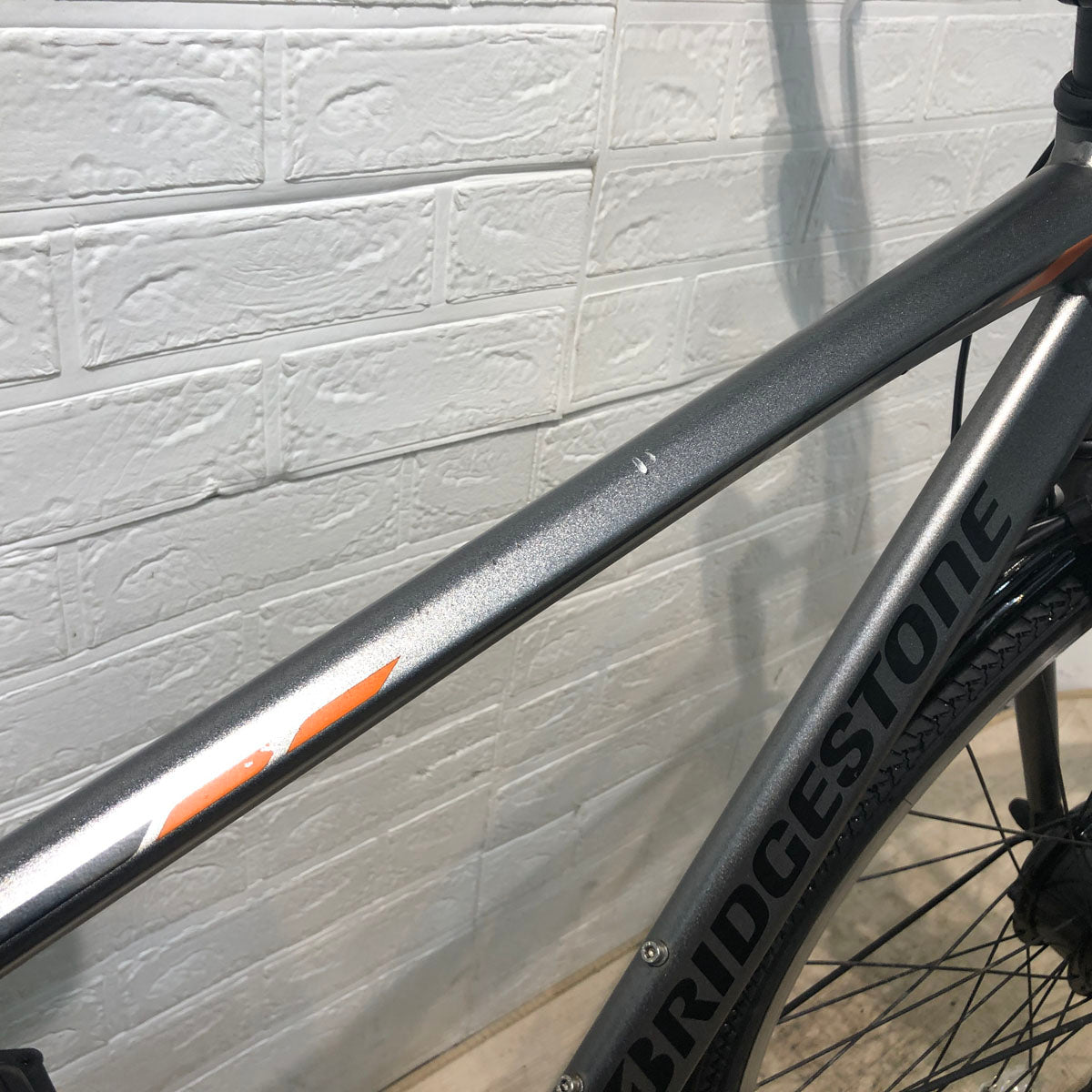 ブリヂストン TB1e グレー 27インチ SR370Y 【中古車】