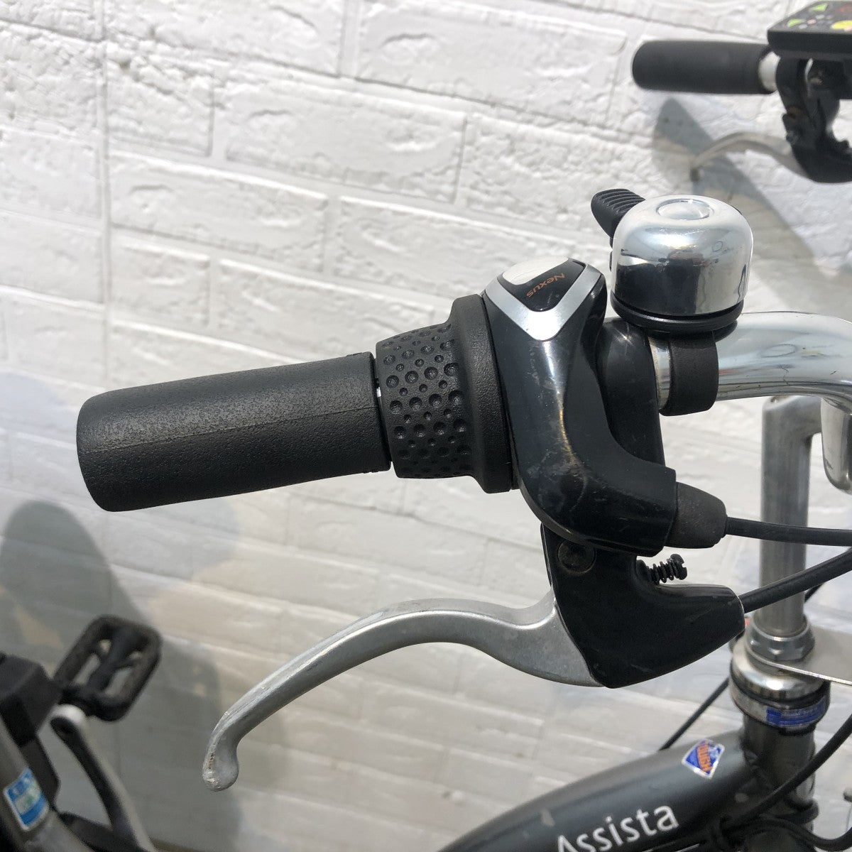 中古電動自転車 ブリヂストン アシスタファイン シルバー 26インチ YI060