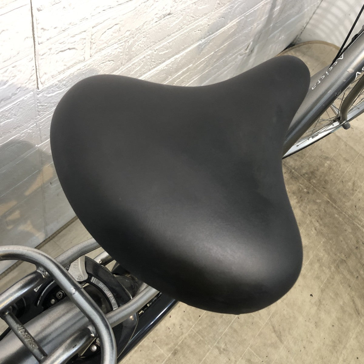 ブリヂストン アシスタファイン シルバー 26インチ YI060 【中古車】