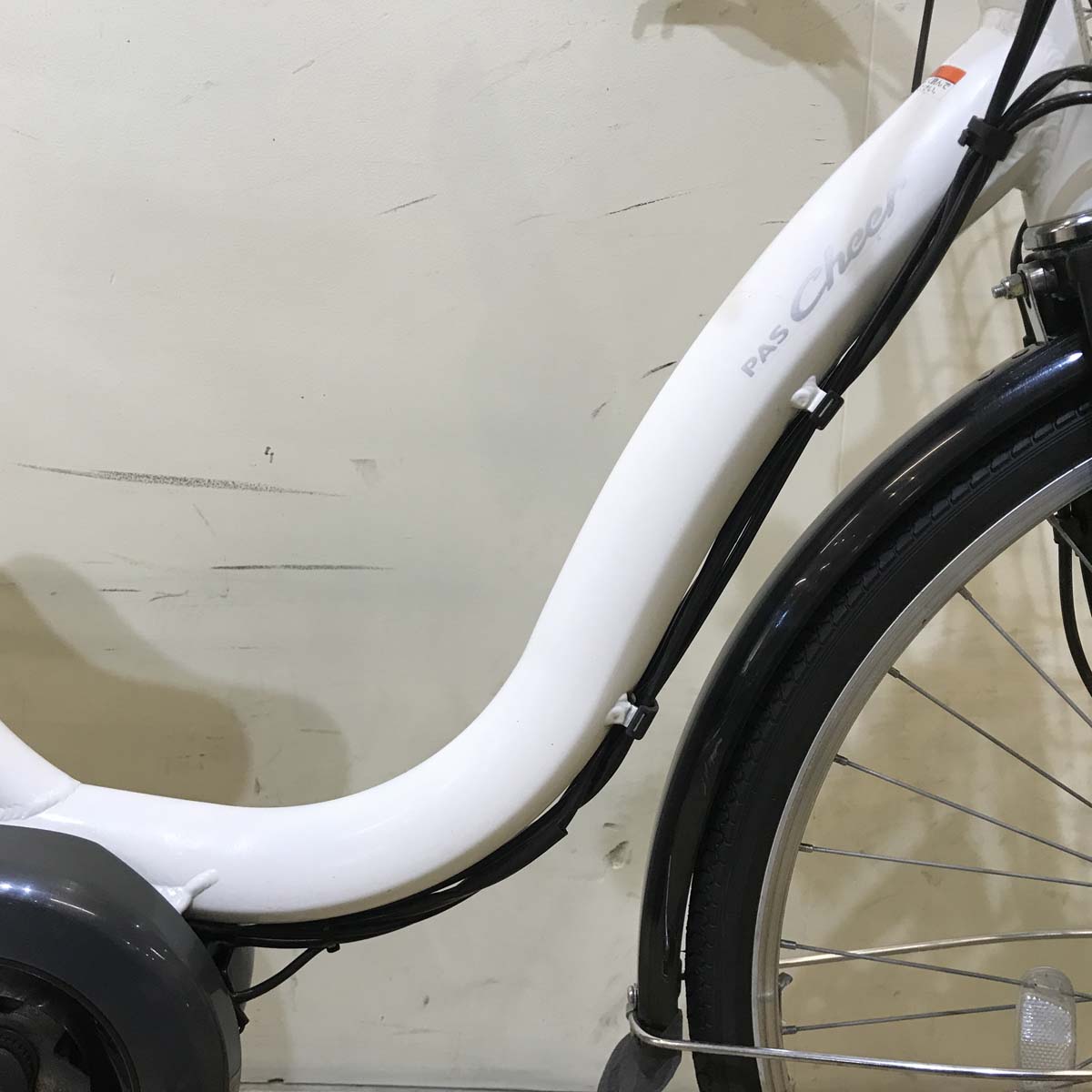 中古電動自転車  ヤマハ PAS Cheer パス チア ホワイト 26インチ KC013