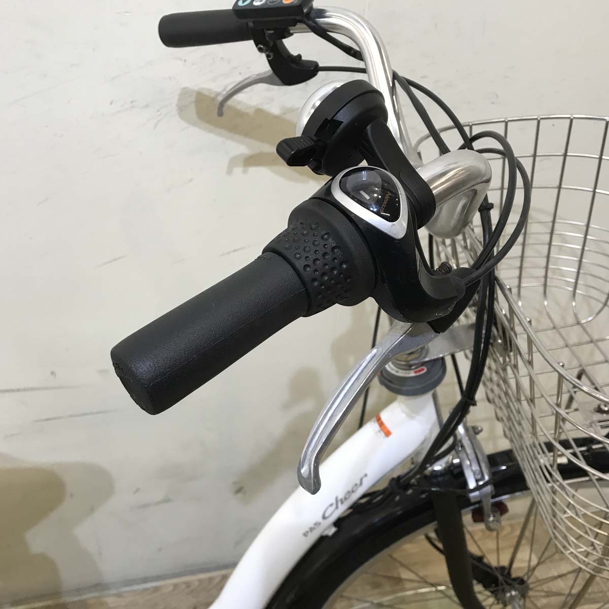 中古電動自転車  ヤマハ PAS Cheer パス チア ホワイト 26インチ KC013