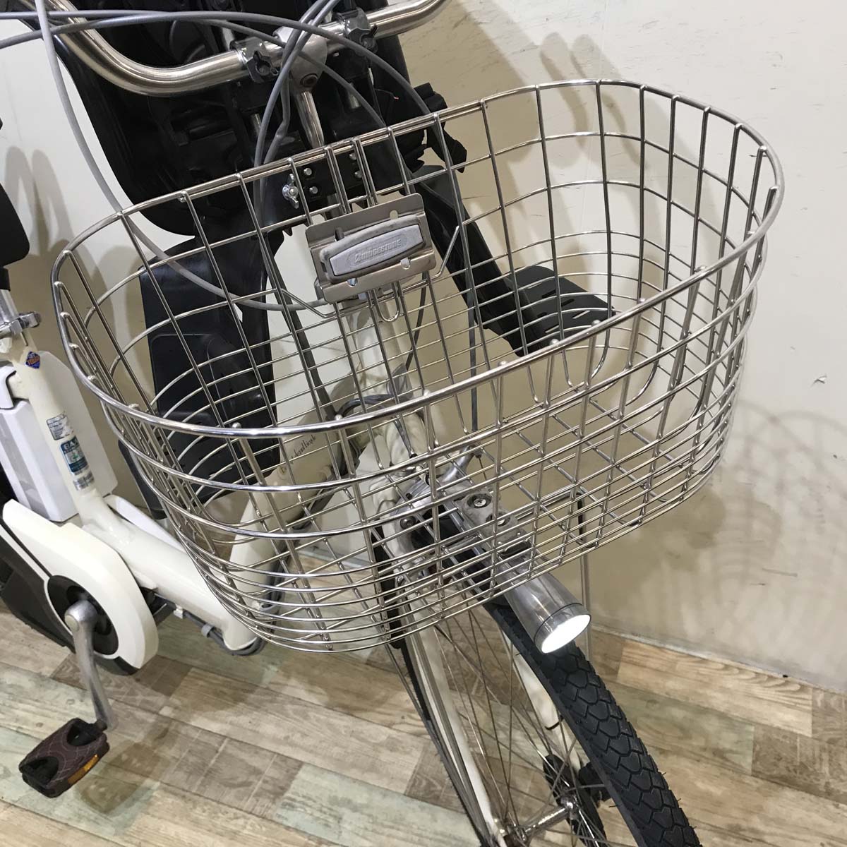 ブリヂストン ボーテ アシスタ DX ホワイト 26インチ KT023【中古車】