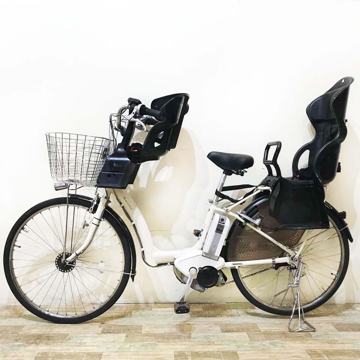 ブリヂストン ボーテ アシスタ DX ホワイト 26インチ KT023【中古車】