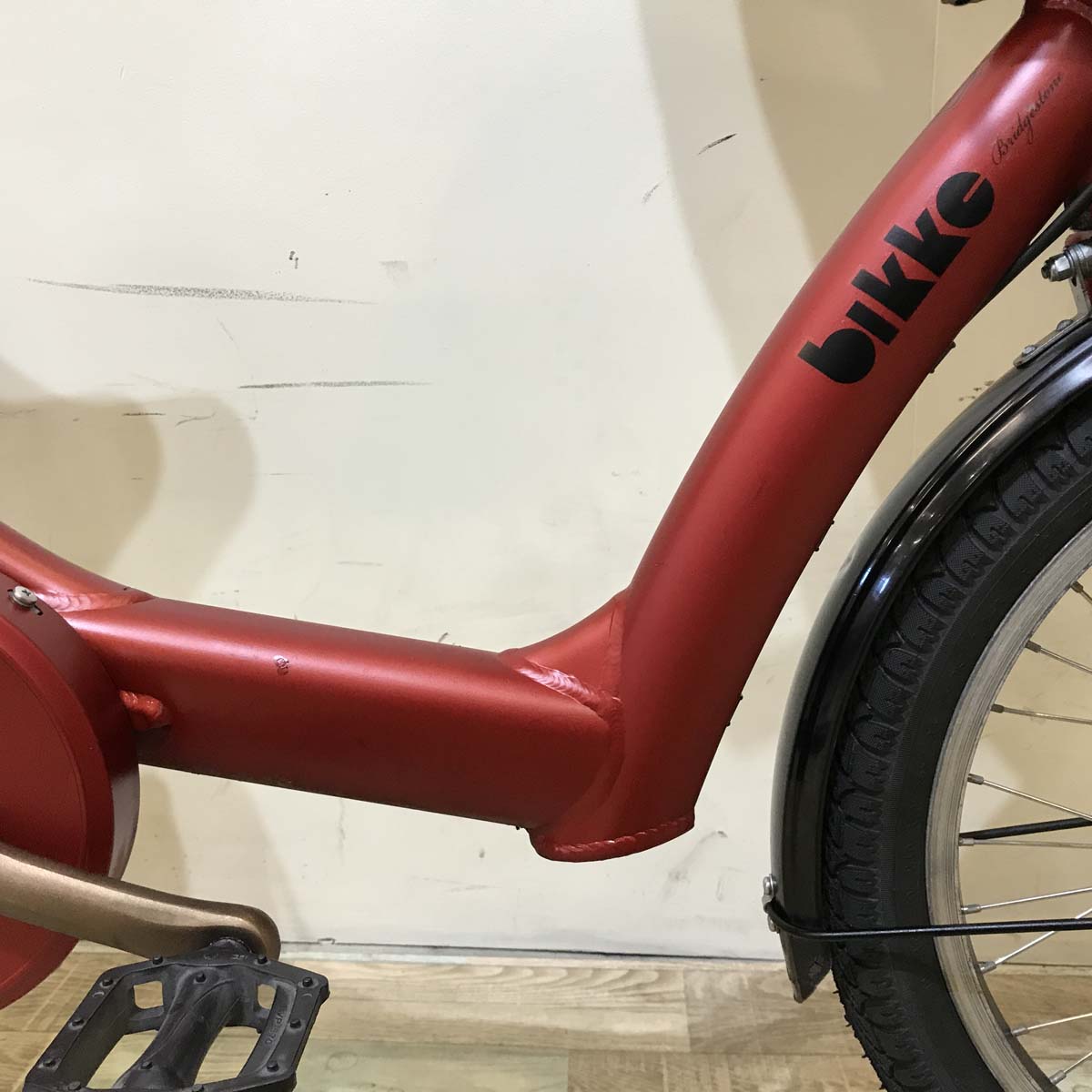 ブリヂストン bikke POLAR e ビッケ ポーラー イー レッド 20インチ KX069【中古車】