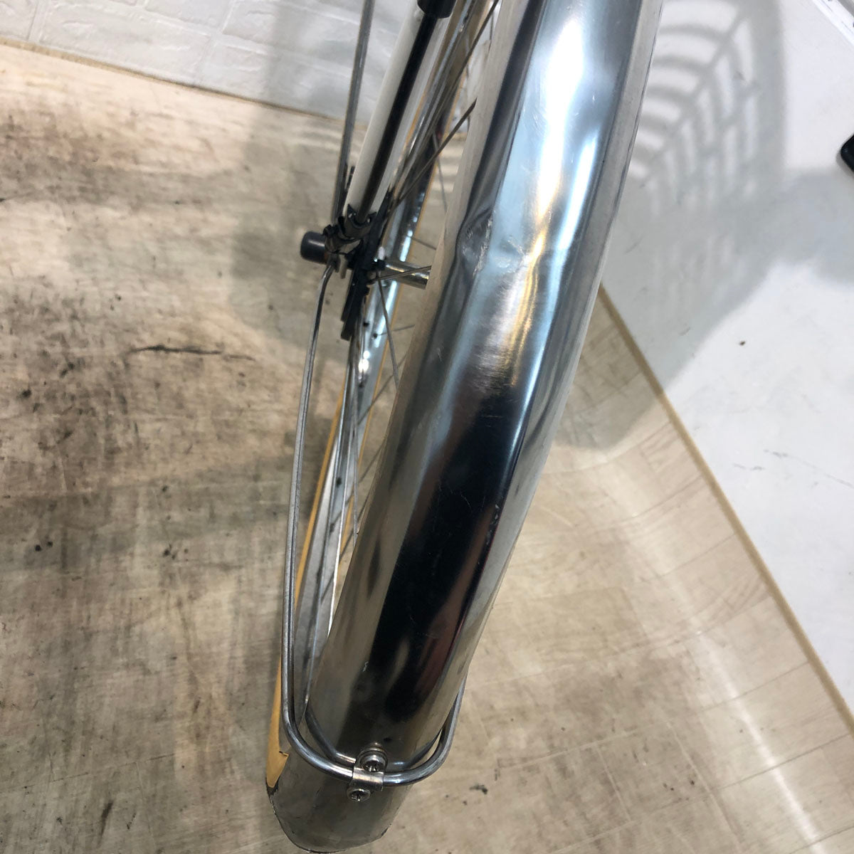 ブリヂストン ベルトロ ホワイト 26インチ YQ117  【中古車】